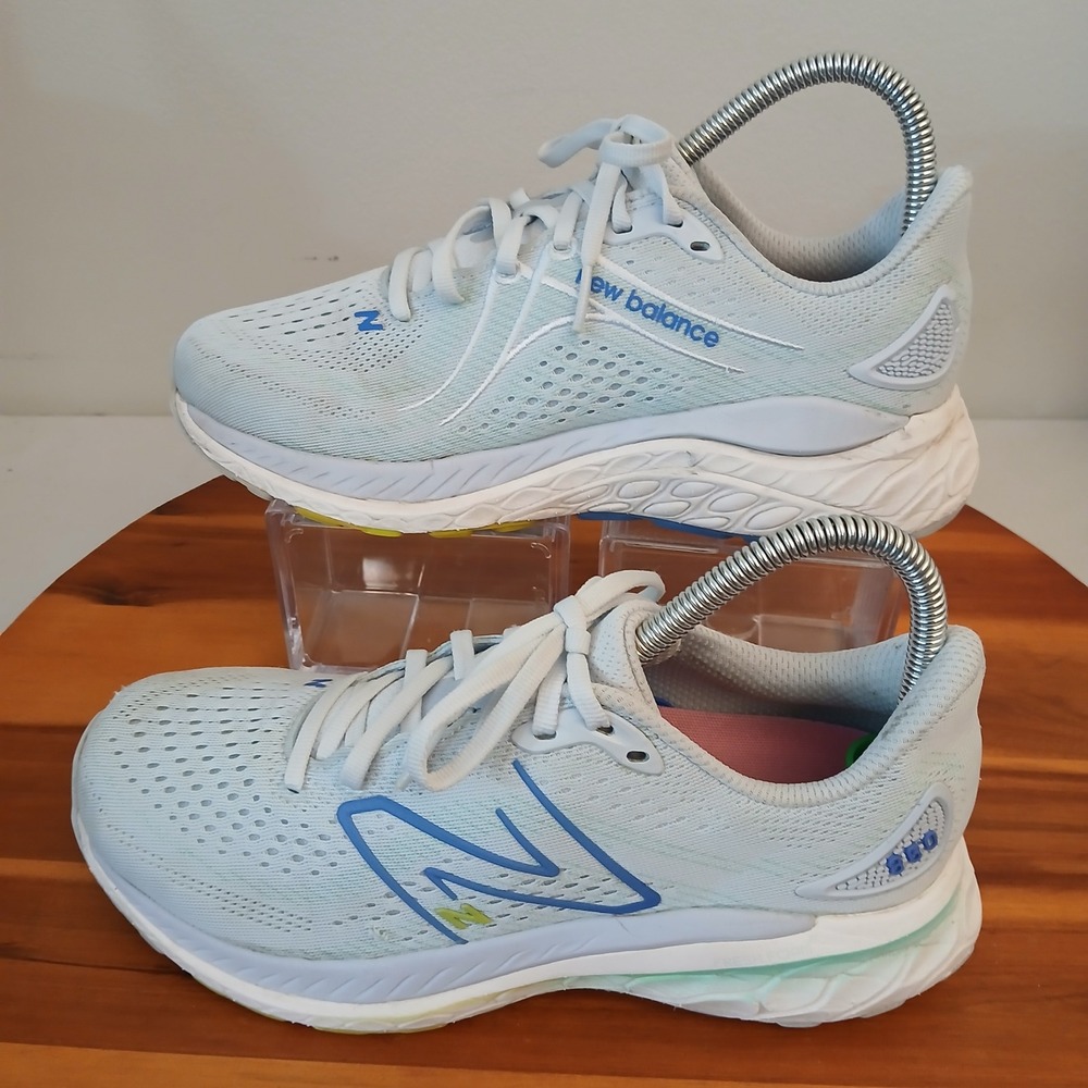 New Balance Fresh Foam 860 v13 Womens 7.5 Blue Running Shoes Sneakers W880B11